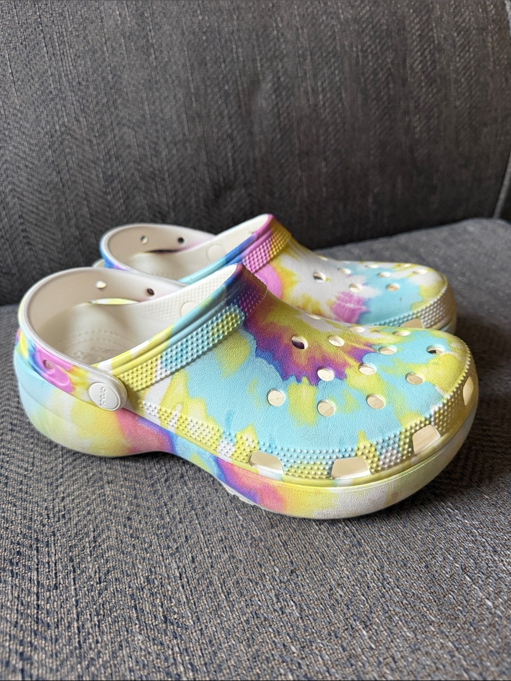 CROCS Classic Platform Tie Dye Clog Women's size 8
